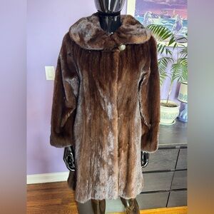 Elegant Dark mahogany Brown mink Fur Coat